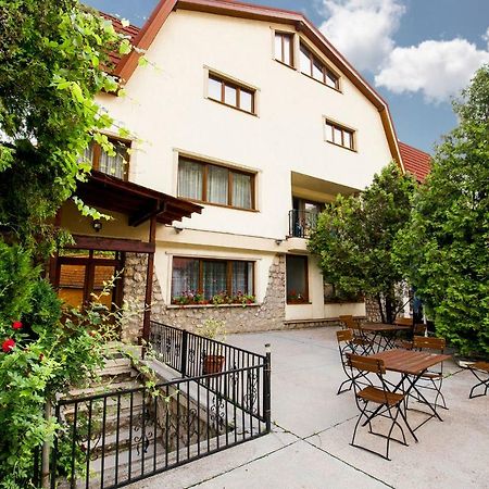 Casa Dealul Melcilor Hotel Braszów Zewnętrze zdjęcie