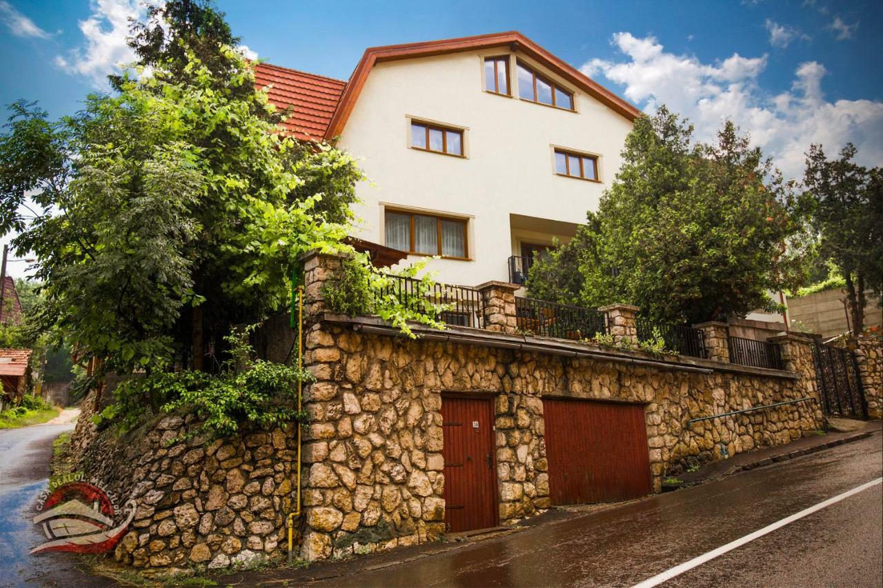Casa Dealul Melcilor Hotel Braszów Zewnętrze zdjęcie